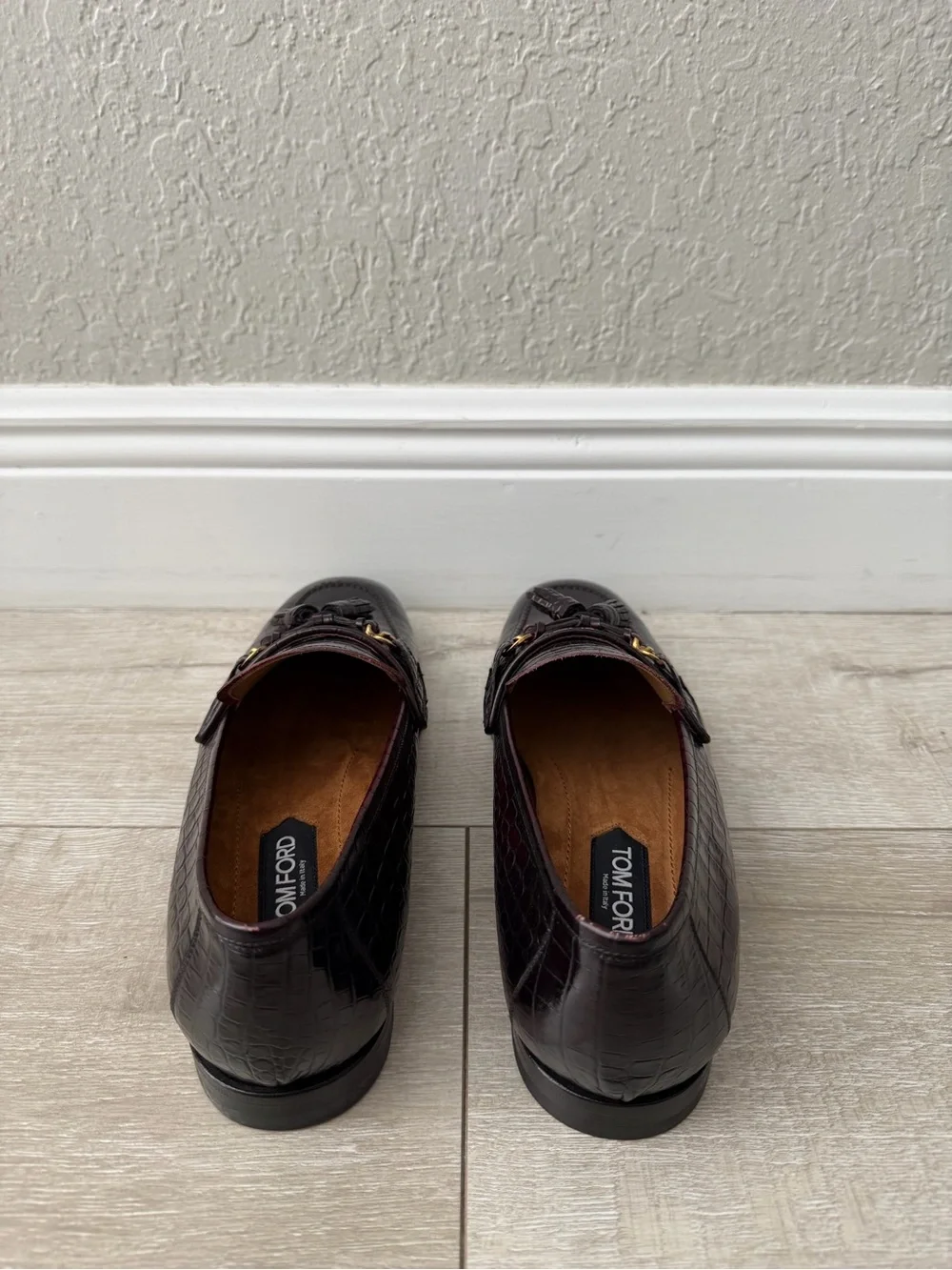Tom Ford Men 11.5 Burgundy Croc-Embossed Leather Tassel Loafers Gold Hardware
